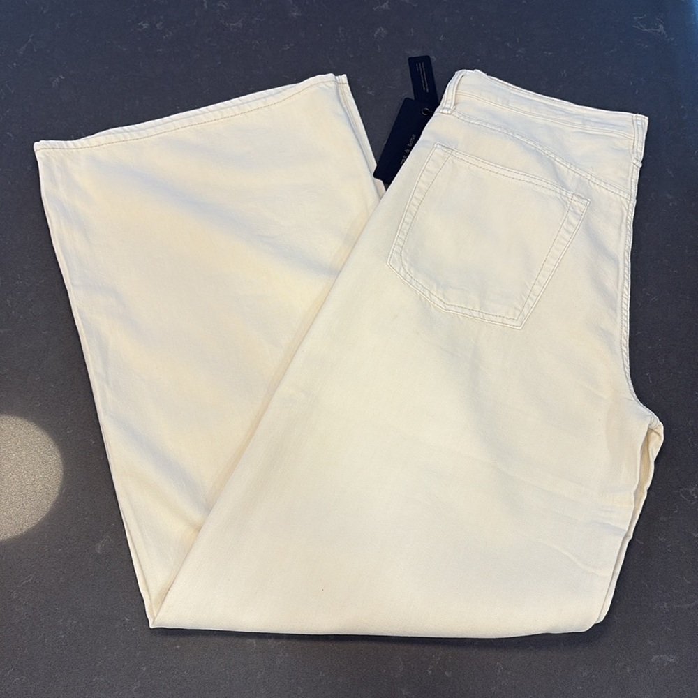 rag & bone Featherweight Sofie Jean in color Ecru - Picture 6 of 11